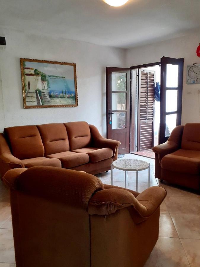 Balkanska 22, Apartment *